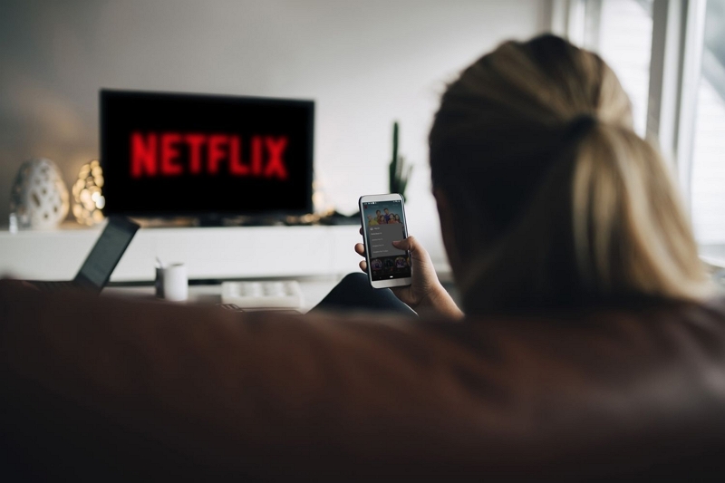 Netflix streaming | netflix.com/tv8