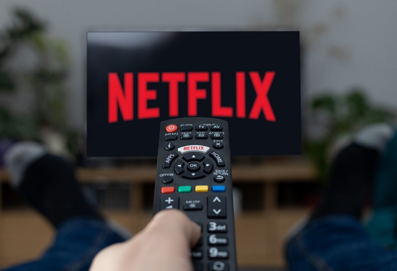 netflix users | netflix raises prices